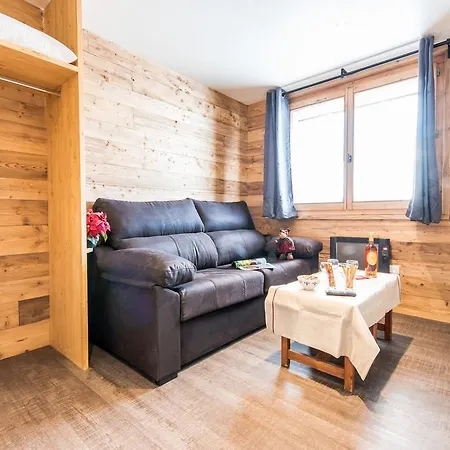 301 * Tignes